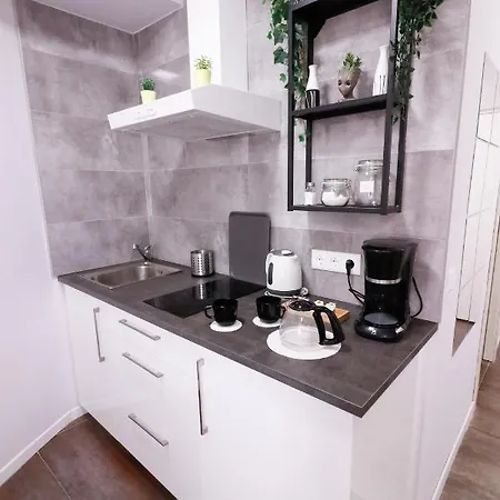 Estudio La Colina, - Kainga Homes טורמולינוס