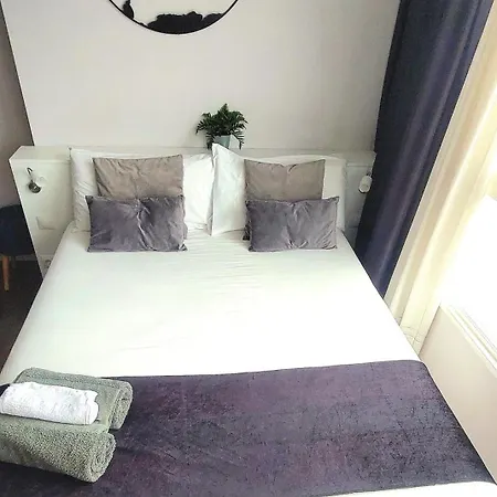 Estudio La Colina, - Kainga Homes Torremolinos